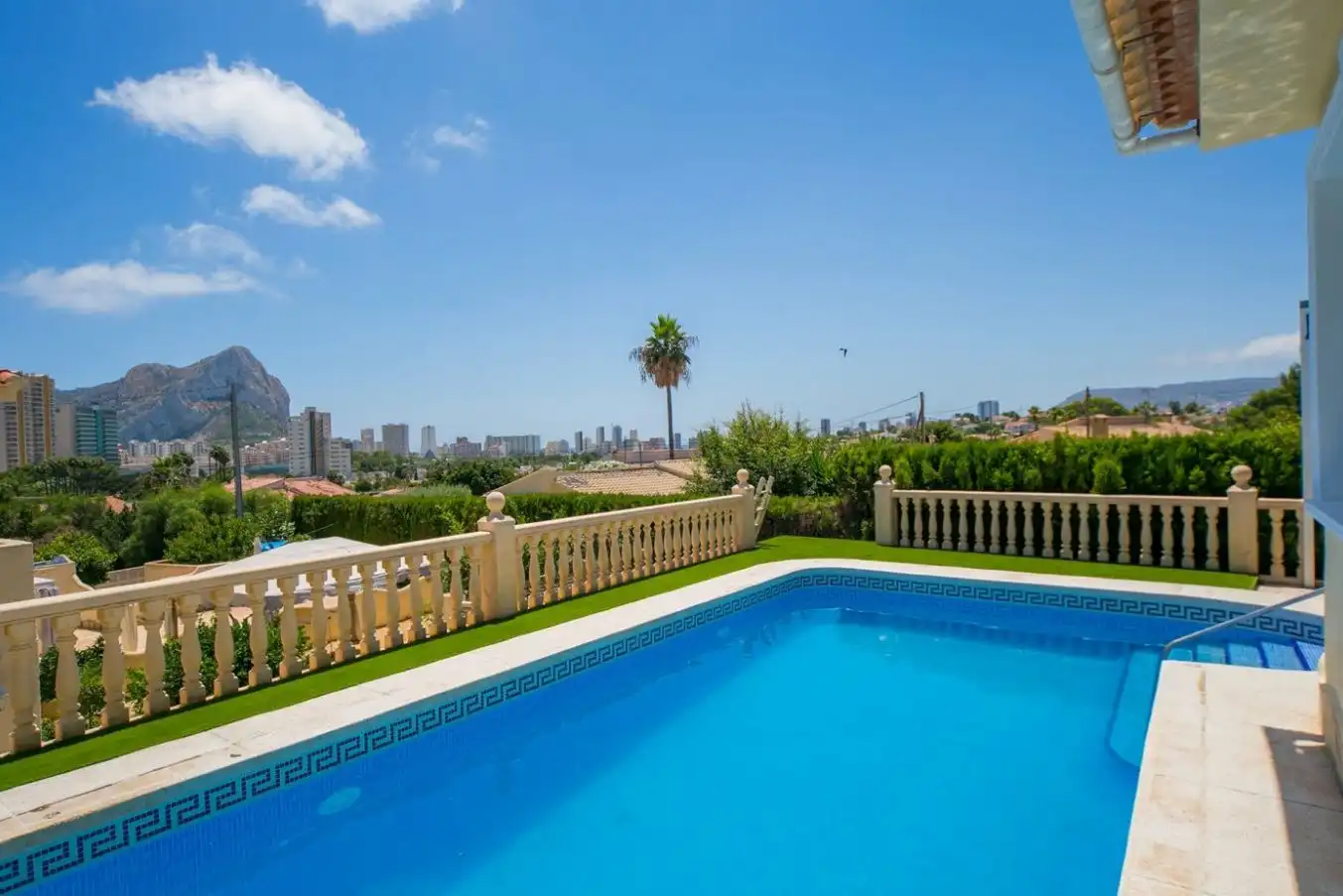 Villa avec piscine à vendre à Carrió - La Merced - Los Pinos, imagen 2