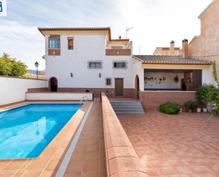 Exterior view of House or chalet for sale in Gójar  with Air Conditioner, Heating and Terrace