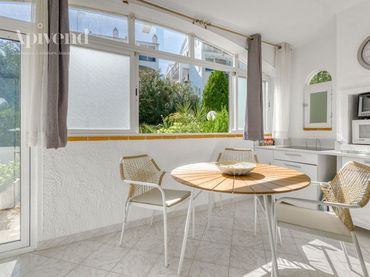 Wohnung mit Pool zum Verkauf in Josep Carner