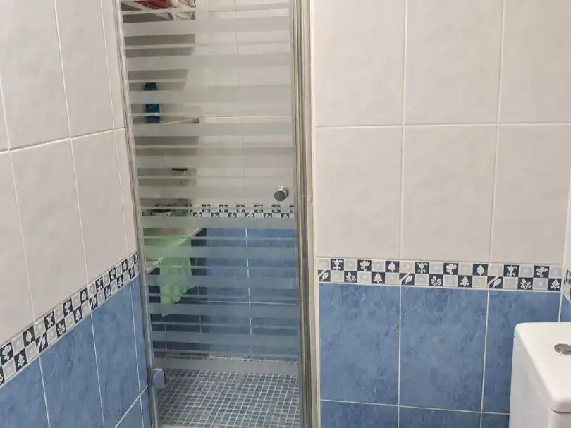 Bathroom of Flat for sale in  Valencia Capital  with Air Conditioner, Terrace and Balcony