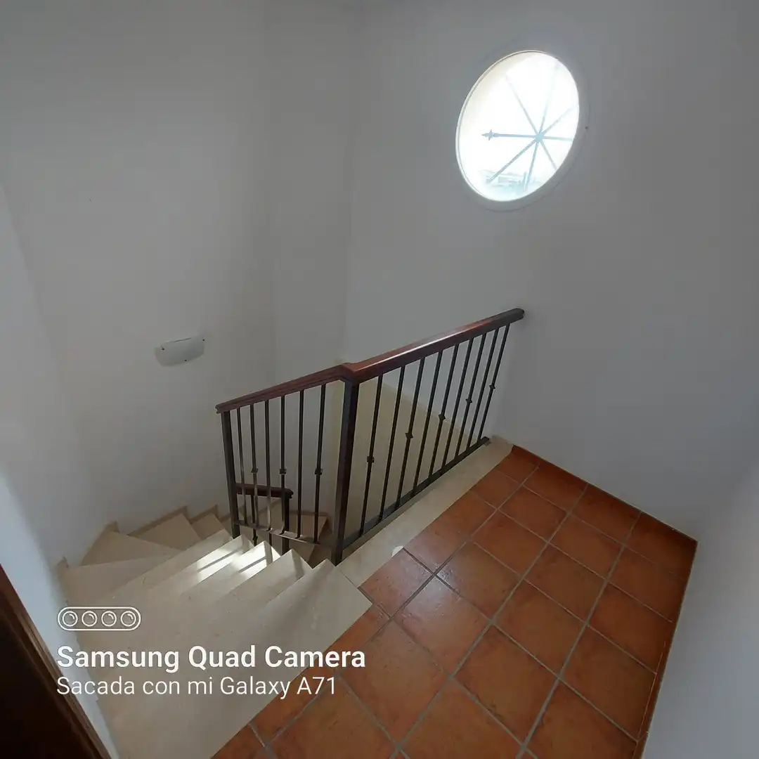Houses for rent in Brenes  with Air Conditioner, Heating and Washing machine