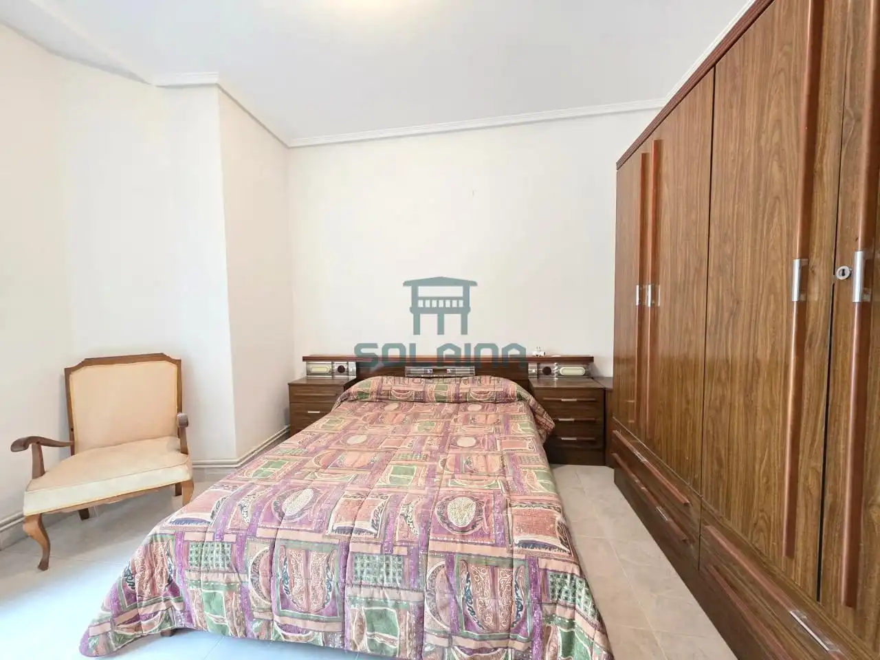 Habitación de Piso en venta en Ourense Capital  con Calefacción y Trastero
