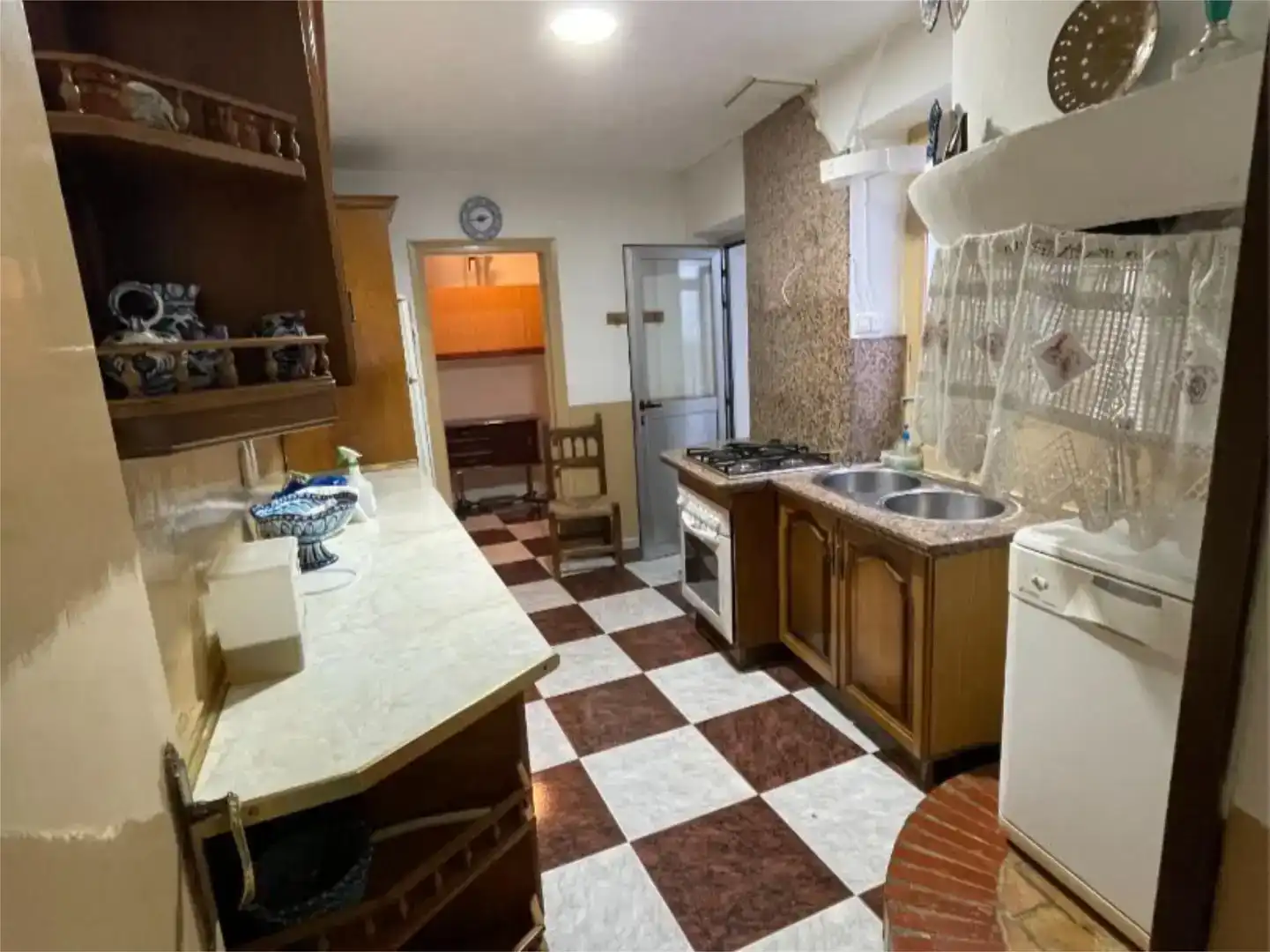 Cuina de Casa adosada en venda en Alhama de Granada amb Balcó