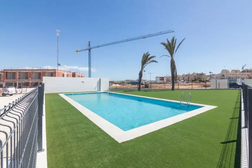 Reihenhaus mit Pool zum Verkauf in Carrer de Xipre 70, imagen 36