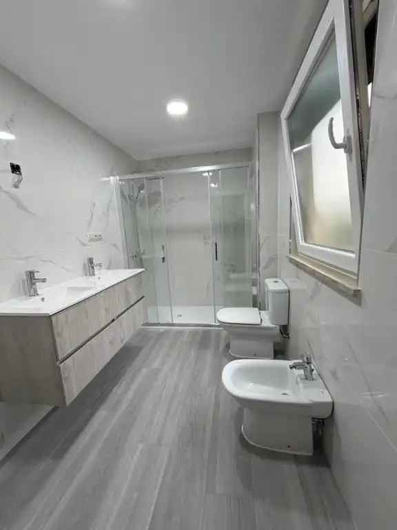 Baño de Casa o chalet en venta en Boiro con Calefacción, Jardín privado y Parquet