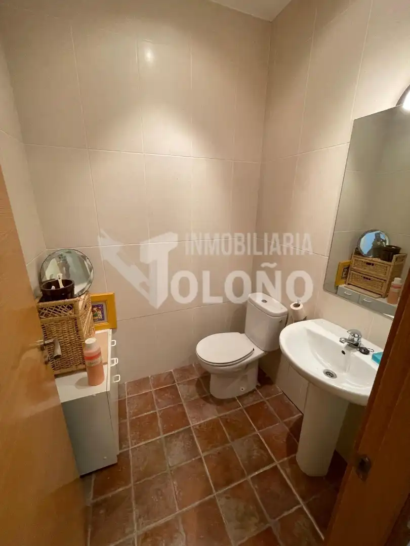 Bany de Dúplex en venda en Zarratón amb Calefacció, Parquet i Traster