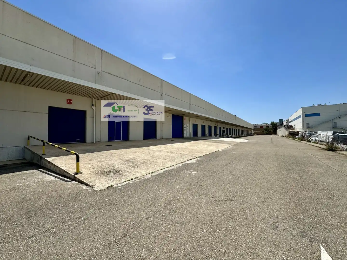 Industrial building to rent in C/ RÍO DE JANEIRO, imagen 41