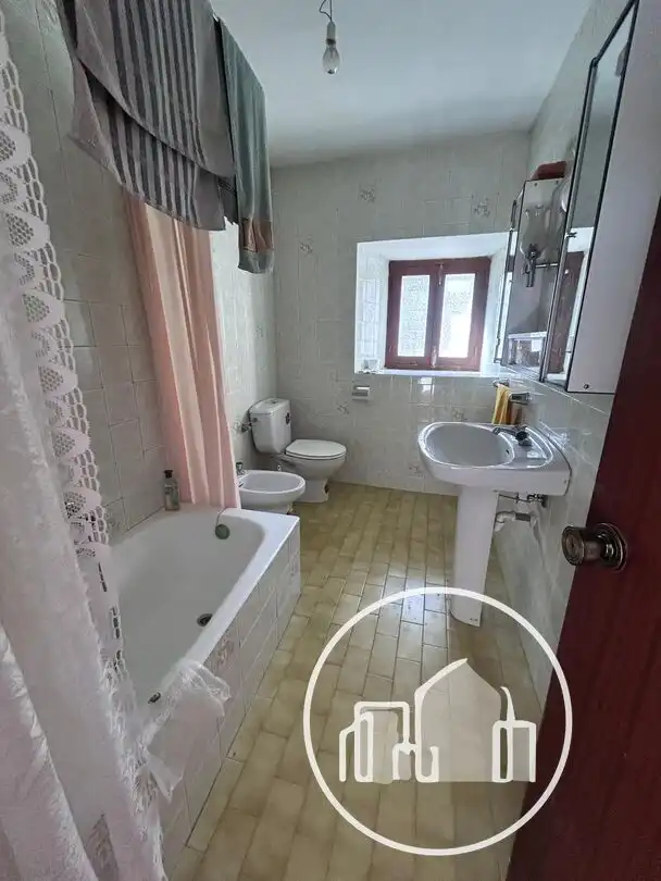 Bathroom of Houses for sale in Trespaderne