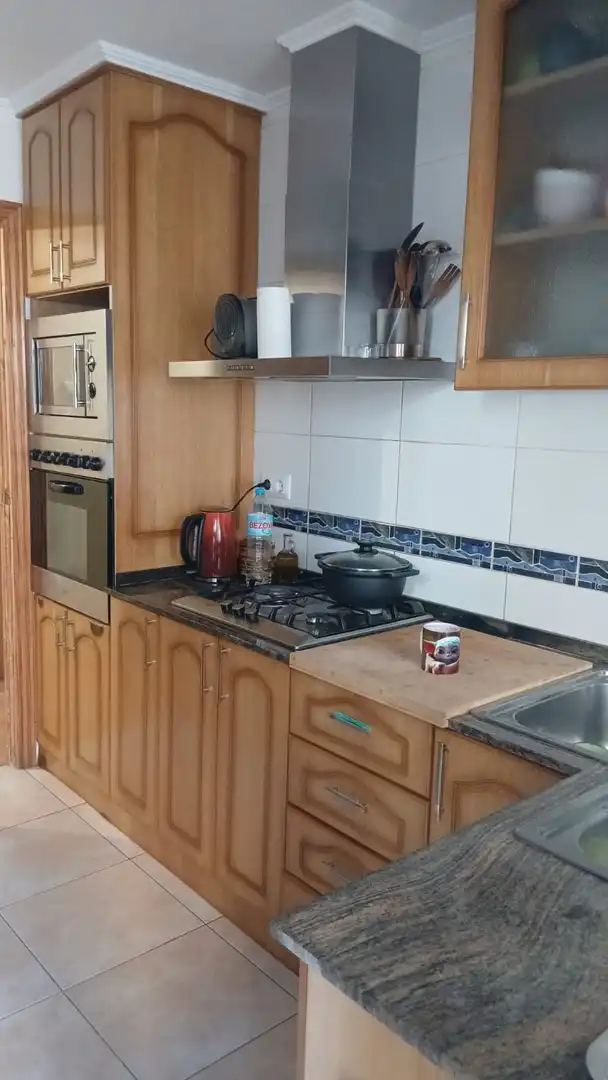 Cuina de Pis en venda en Tortosa amb Terrassa i Moblat