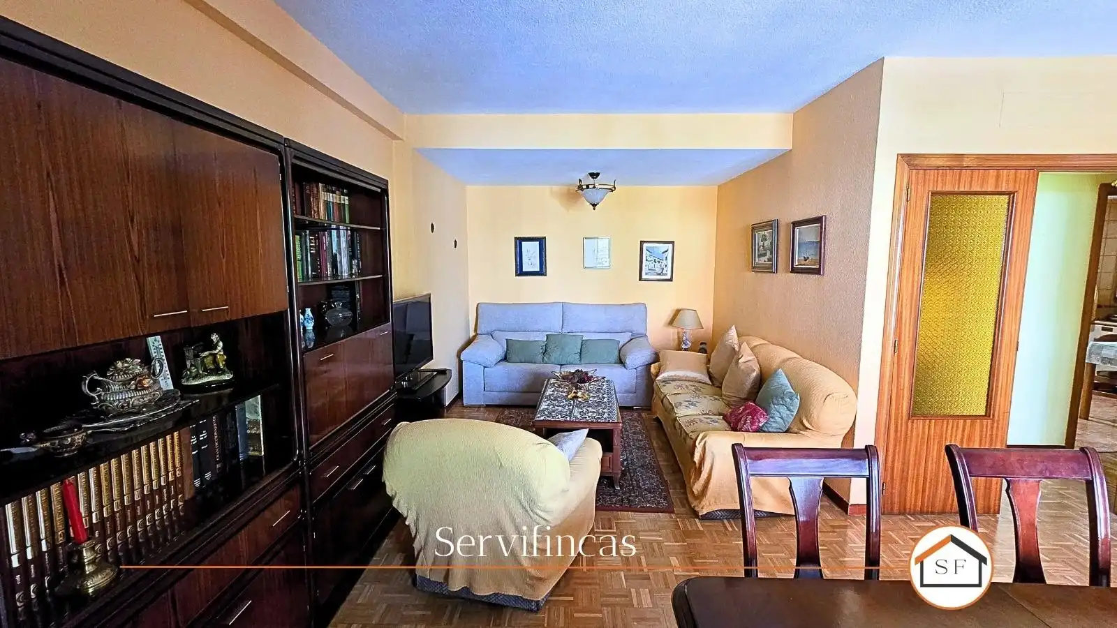 Wohnzimmer von Wohnung zum Verkauf in Madrid mit Klimaanlage, Heizung und Parkett