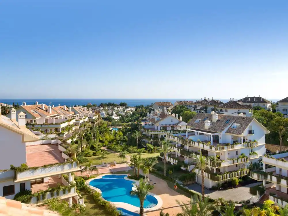 Exterior view of Ground floor for rent in Marbella  with Air Conditioner, Private garden and Terrace