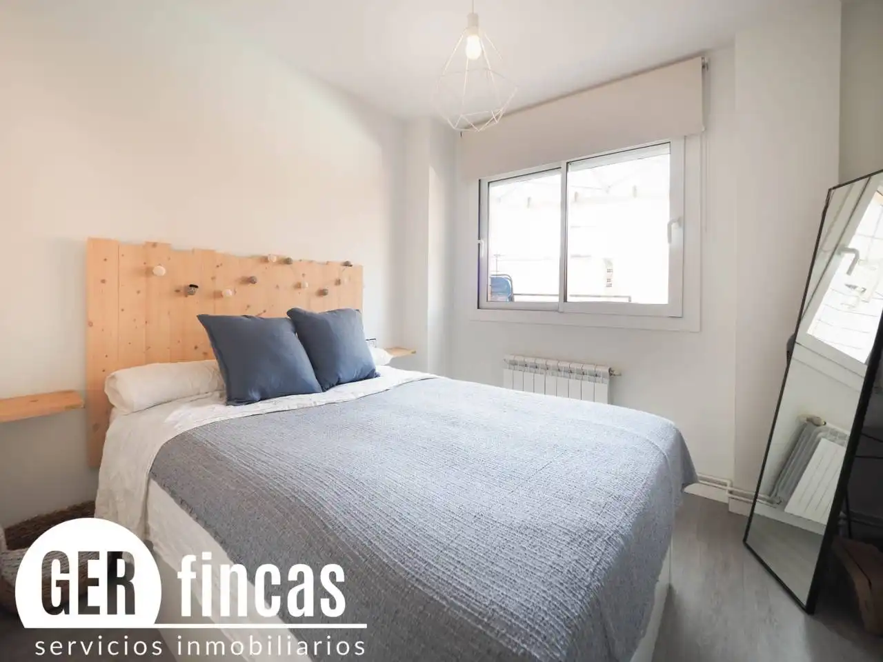 Habitación de Piso en venta en Terrassa con Aire acondicionado, Parquet y Terraza