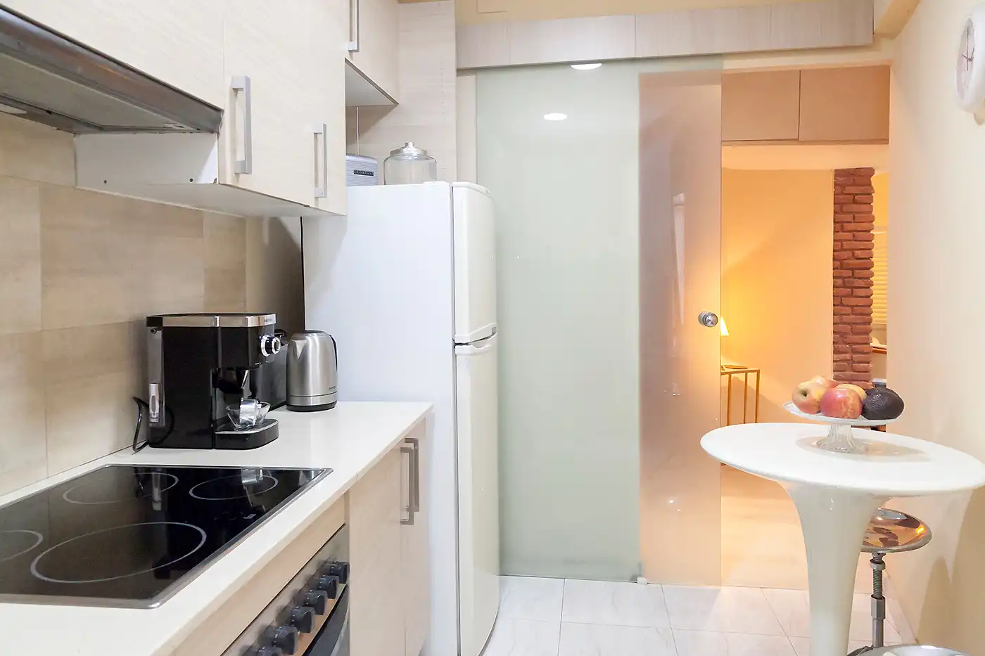Cuina de Pis en venda en Barcelona amb Parquet i Forn