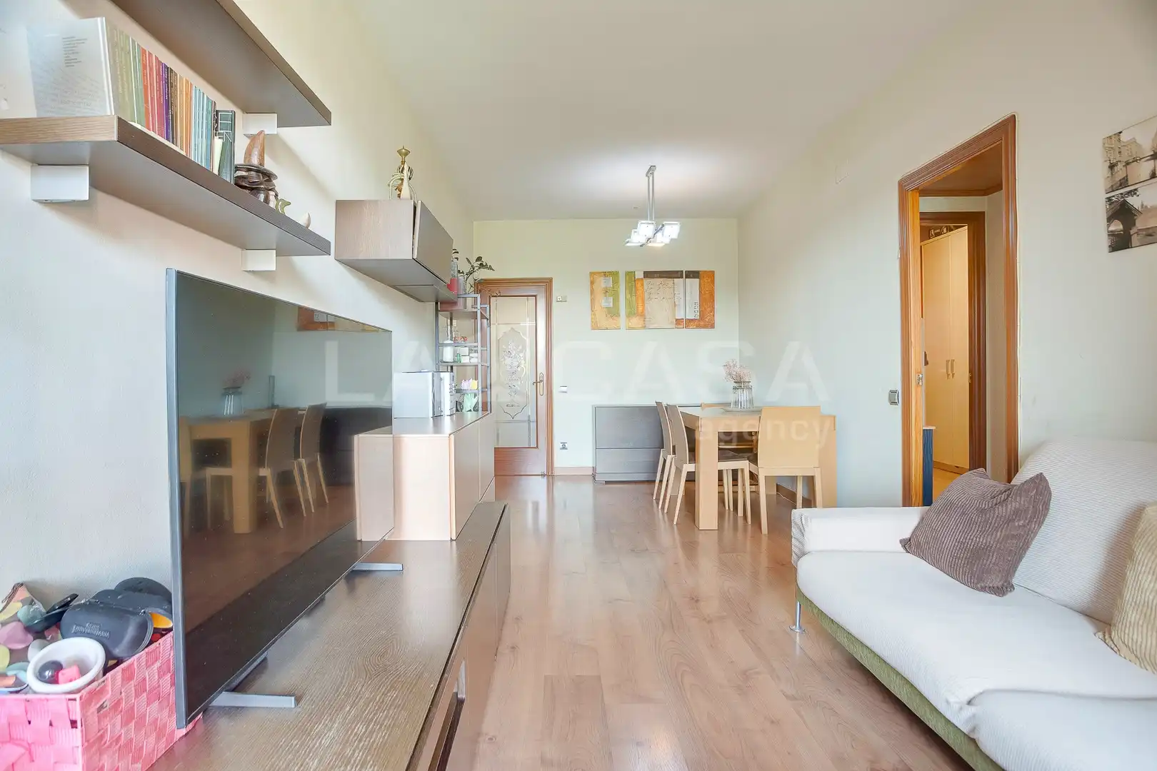Sala d'estar de Pis en venda en Barcelona amb Balcó