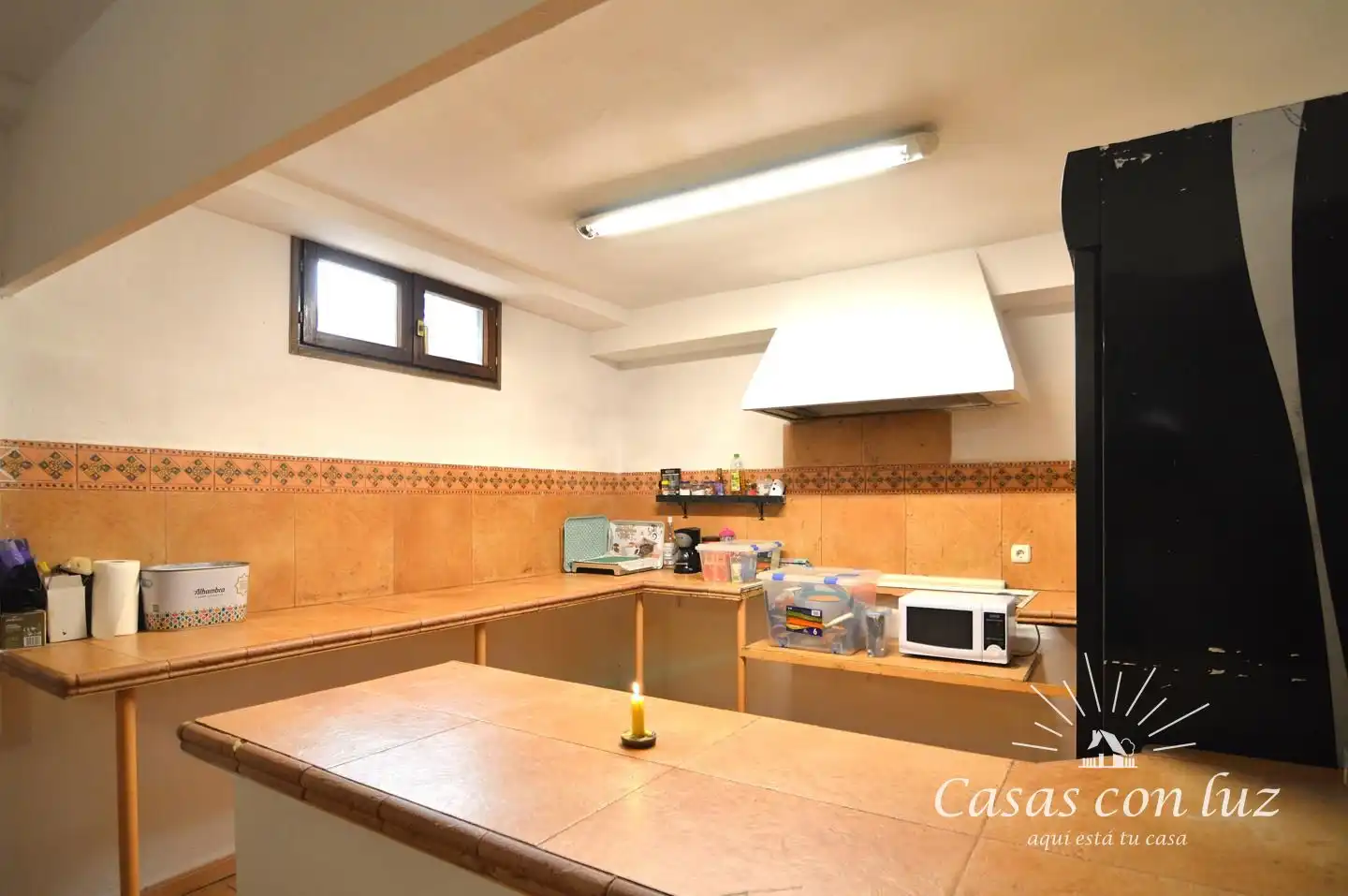 Cocina de Casa o chalet en venta en Zaragoza con Jardín privado, Trastero y Piscina