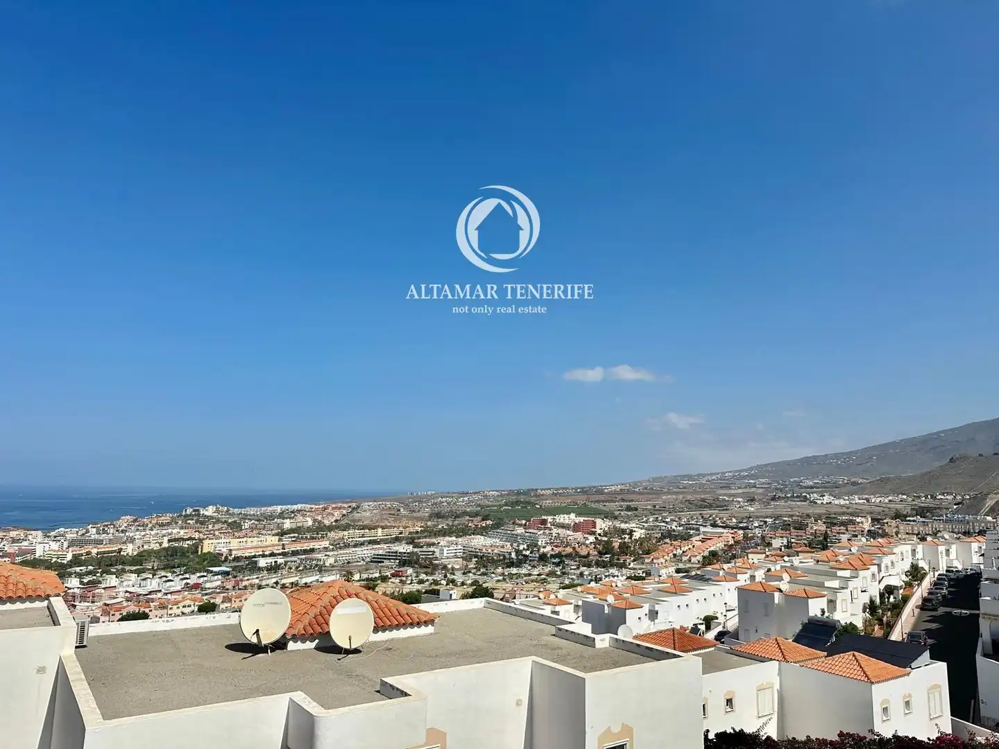 Apartament amb terrassa en venda a Asturias