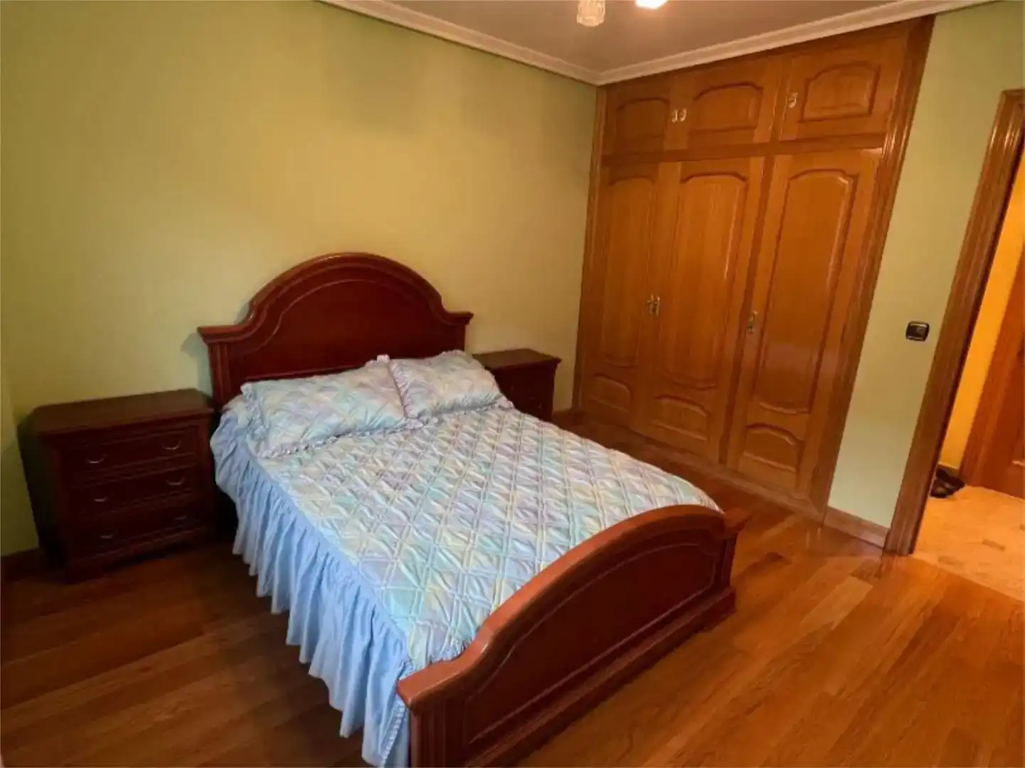 Dormitori de Pis en venda en Bustillo del Páramo amb Jardí privat, Parquet i Traster
