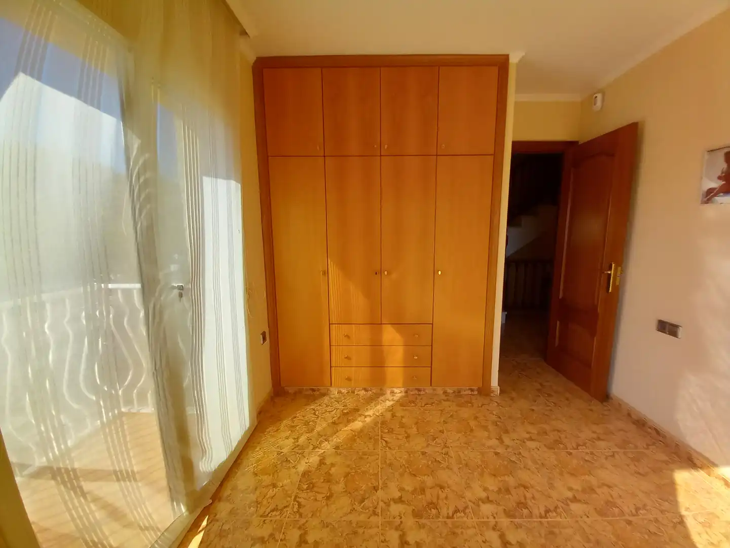 Dormitori de Casa o xalet en venda en Vilanova i la Geltrú amb Aire condicionat, Calefacció i Jardí privat