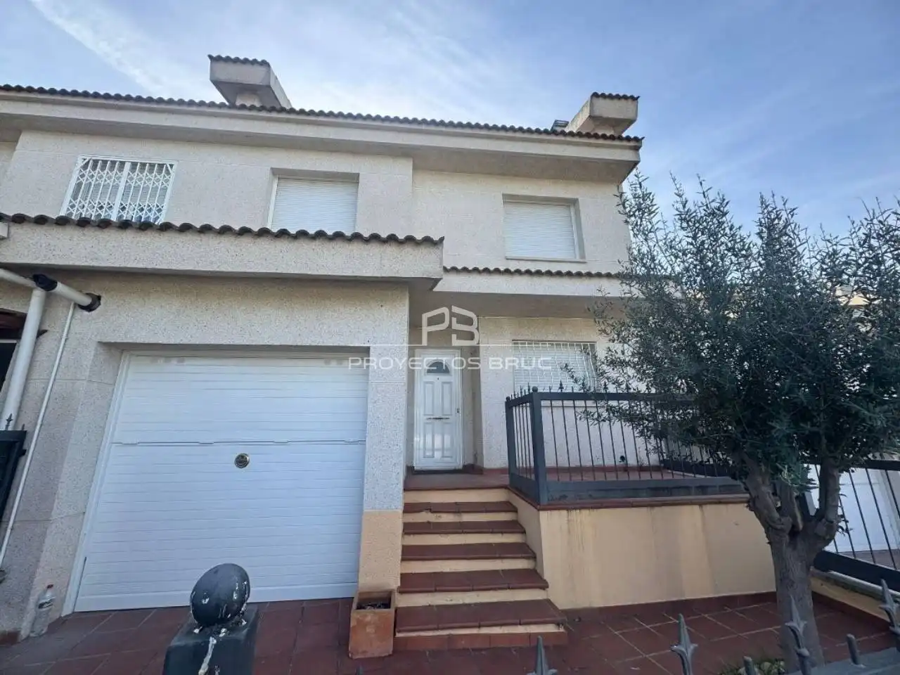 Vista exterior de Casa o chalet en venta en Esparreguera