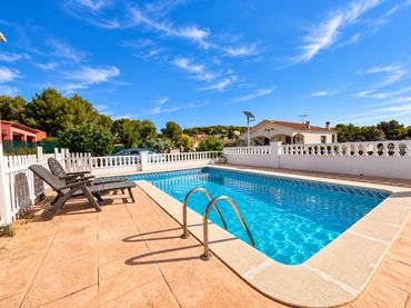 Casa con balcón en venta en Carrer de Júpiter