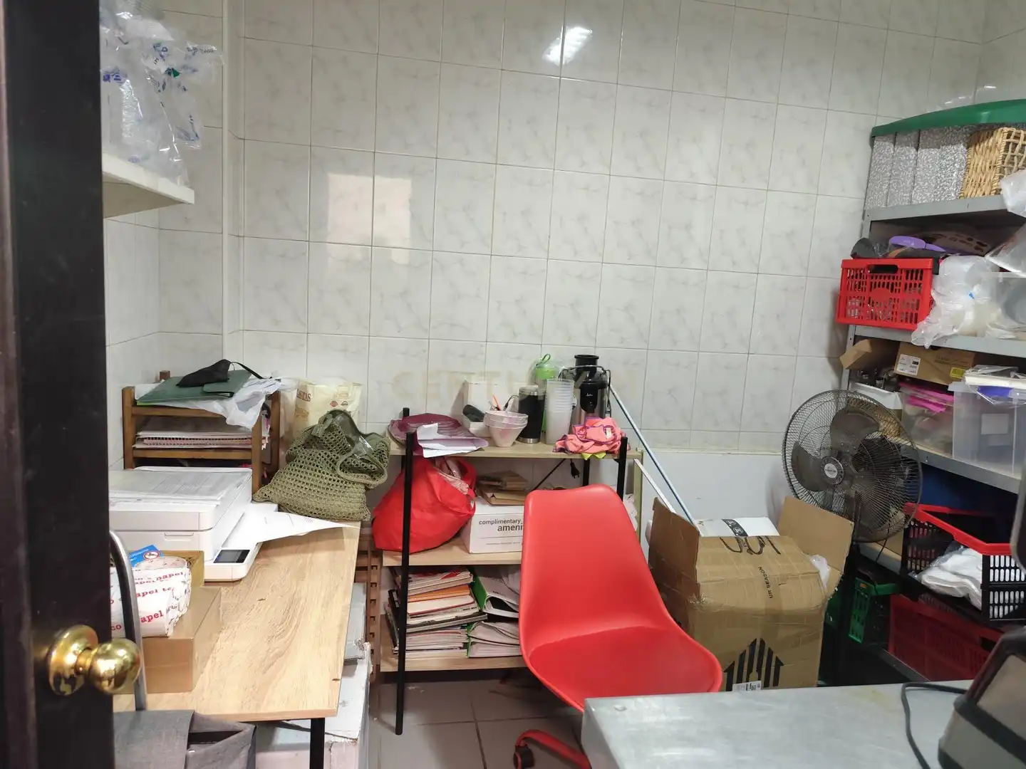 Local comercial en traspàs a PS JESUS SANTOS REIN 9 ED. VEGA 1FUENGIROLA (MÁLAGA) 1, imagen 6