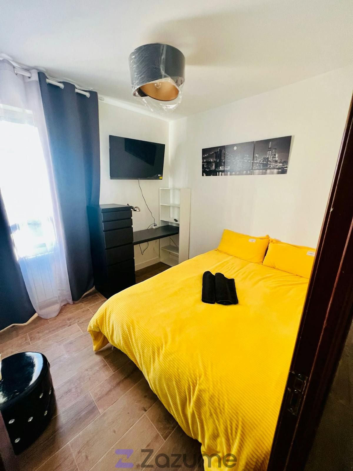 Flat to share in C. Empleo Juvenil, Orcasitas, Usera