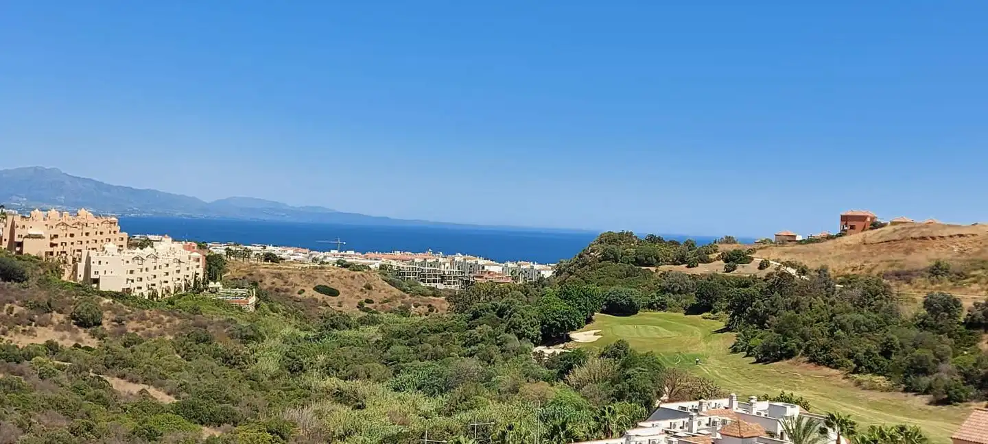 Attic for rent in La Duquesa