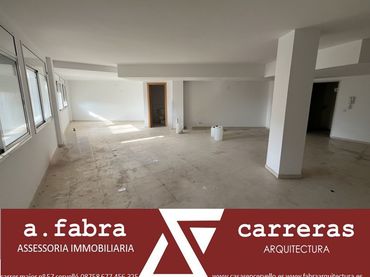 Oficina con ascensor en venta en Carrer Frederic Soler Pitarra