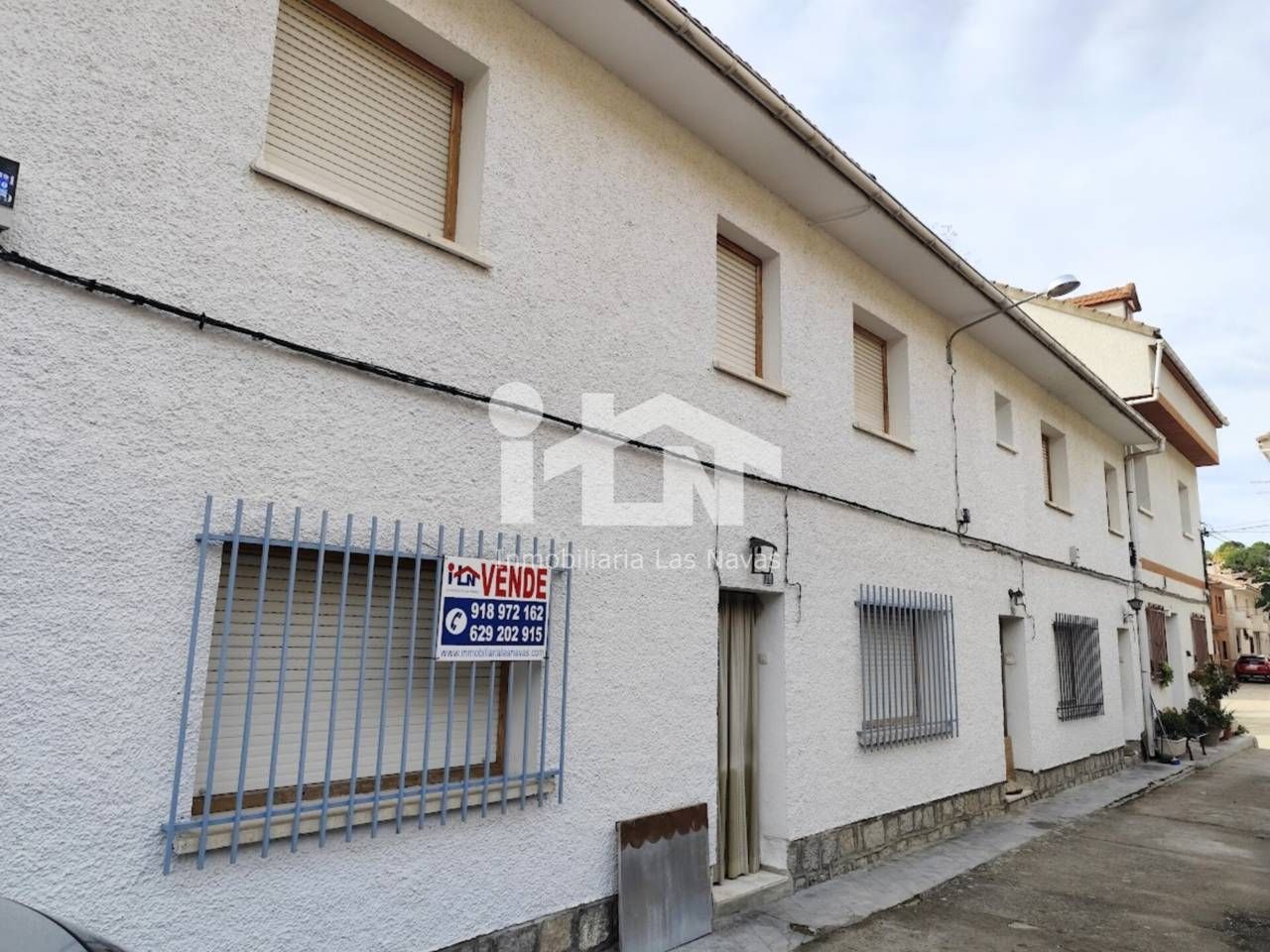 Vista exterior de Casa o xalet en venda en El Hoyo de Pinares  amb Calefacció i Terrassa