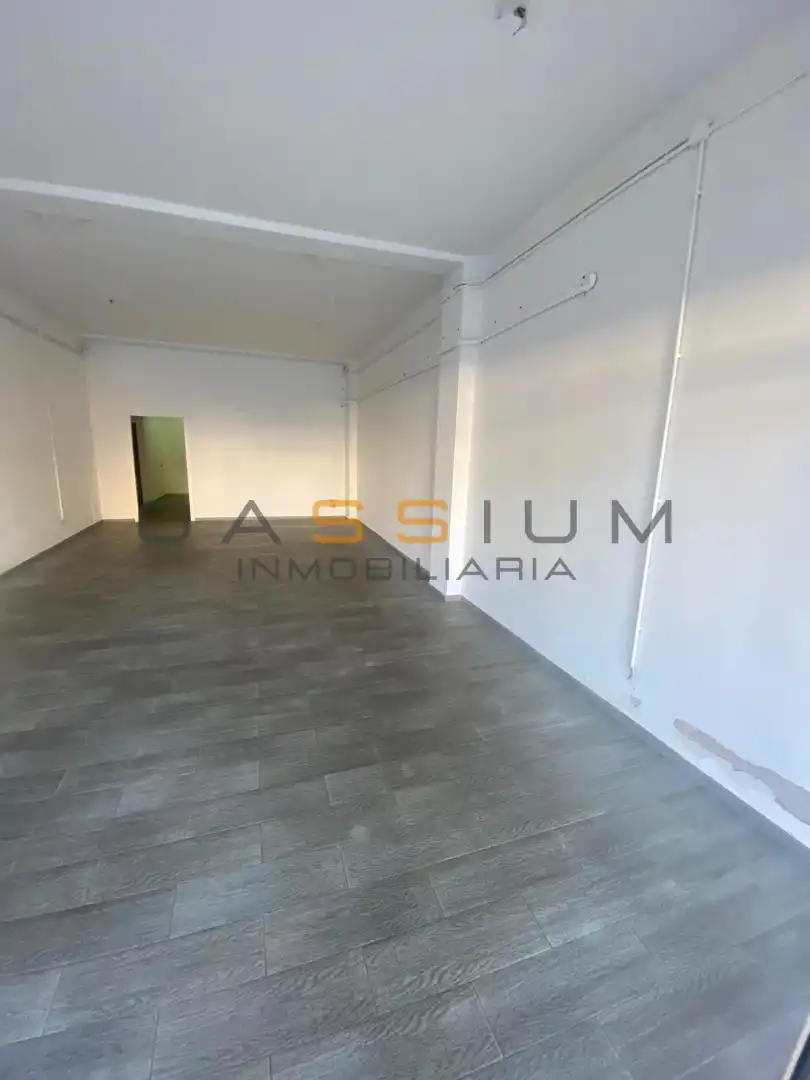 Local comercial en venda a Carrer Sant Joan, imagen 2