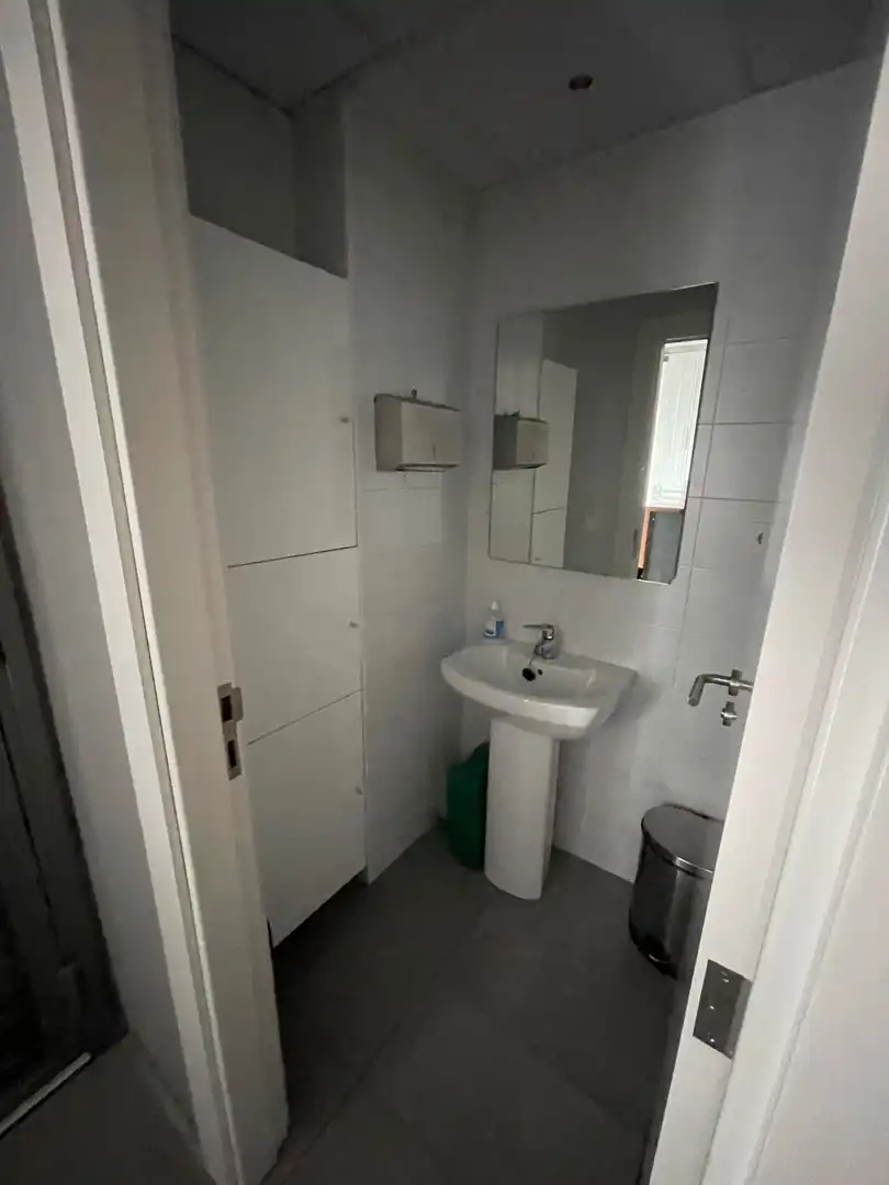 Baño de Local en venta en Barakaldo 