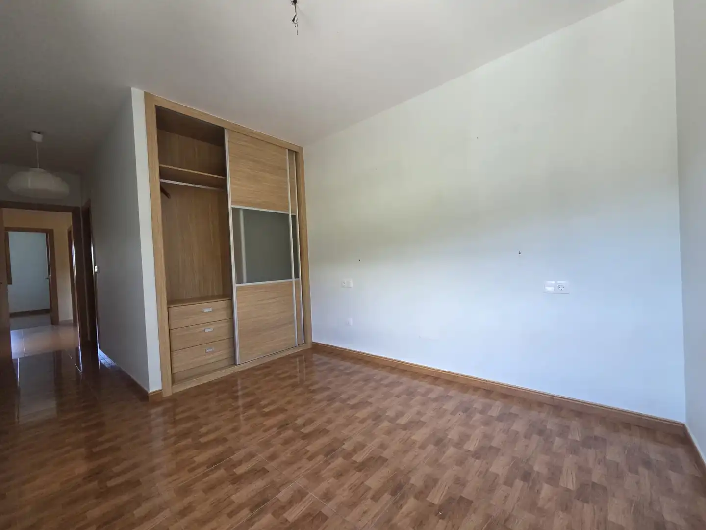 Bedroom of Flat for rent in Barreiros  with Heating, Parquet flooring and Terrace