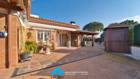 Exterior view of House or chalet for sale in L'Ametlla del Vallès  with Heating, Private garden and Terrace