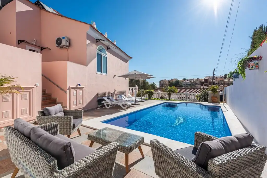 Villa con piscina in vendita a Torreblanca del Sol