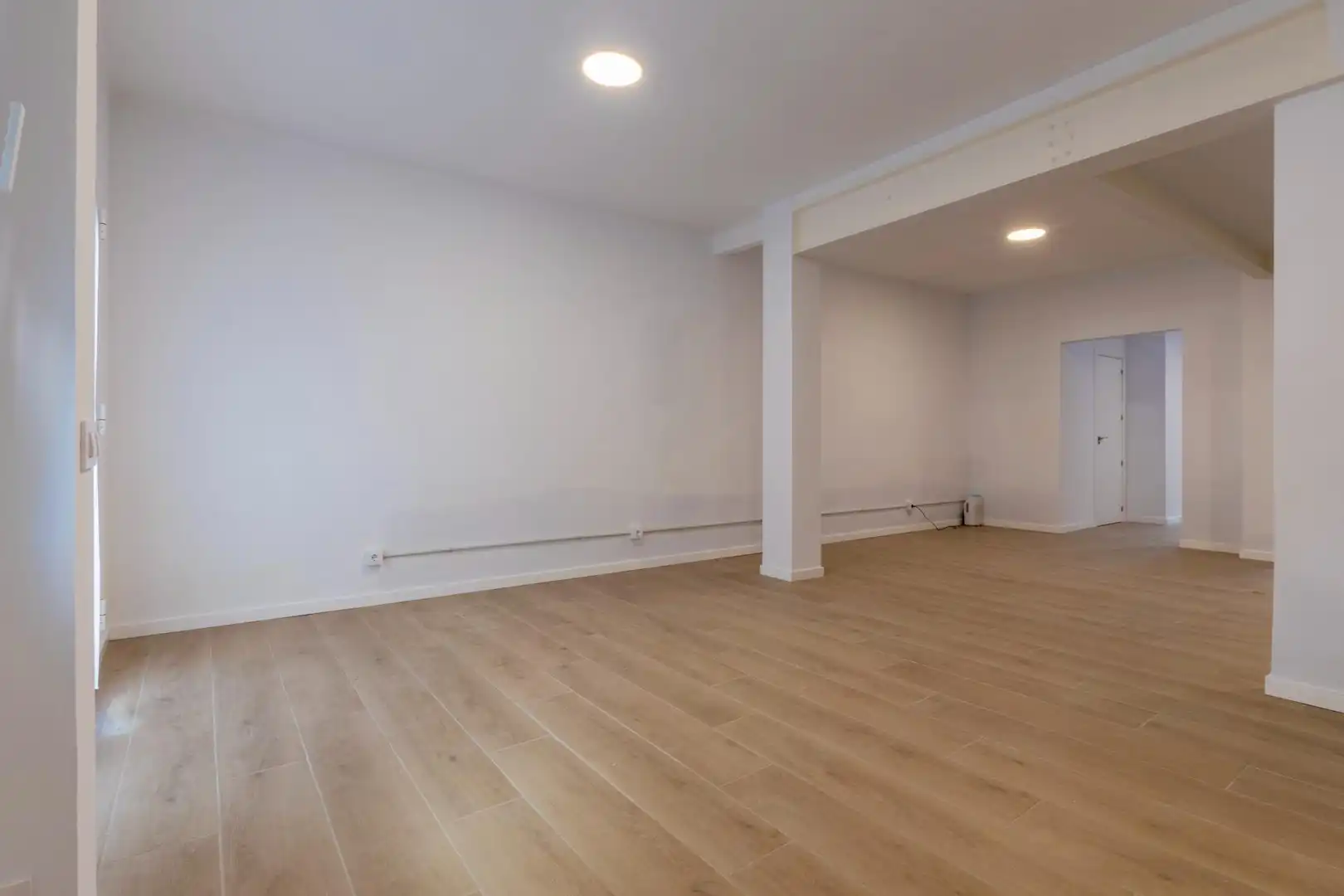 Local commercial à vendre à Carrer de la Verge del Pilar 19, imagen 3