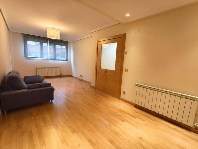 Casa-chalet en Venta en La Overuela