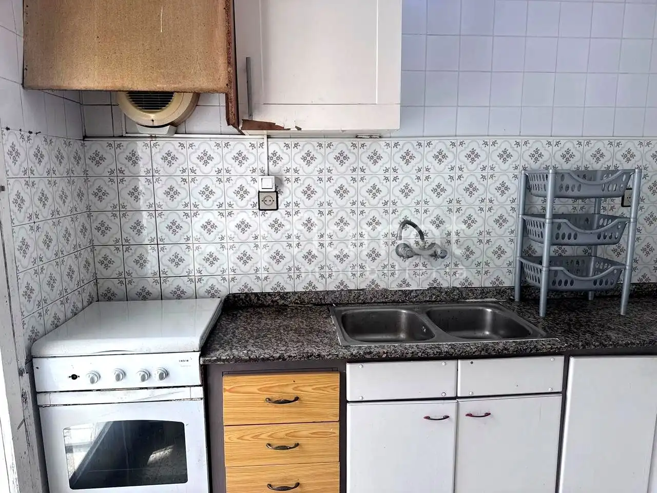Kitchen of Flat for sale in L'Ametlla de Mar   with Balcony
