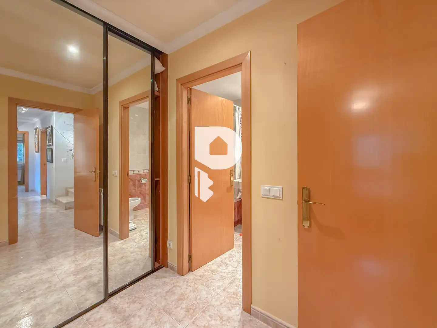 Casa amb terrassa en venda a Vallirana, imagen 47