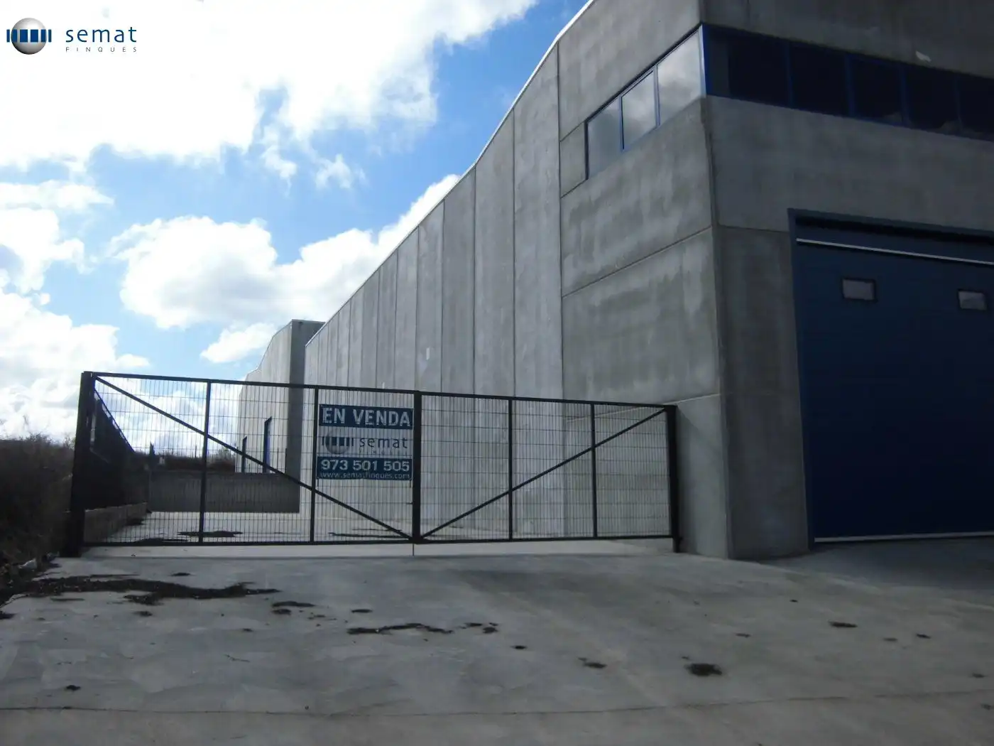 Industrial buildings for sale in Cervera