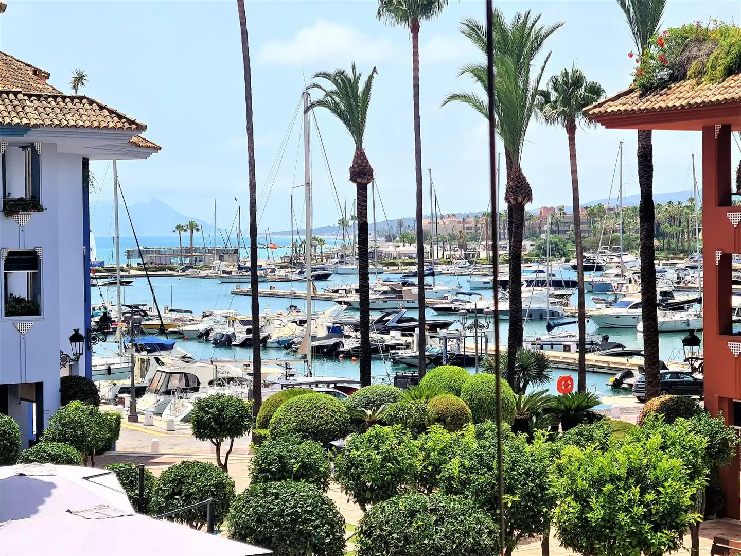 Vista exterior de Estudi de lloguer en Sotogrande amb Aire condicionat, Calefacció i Internet