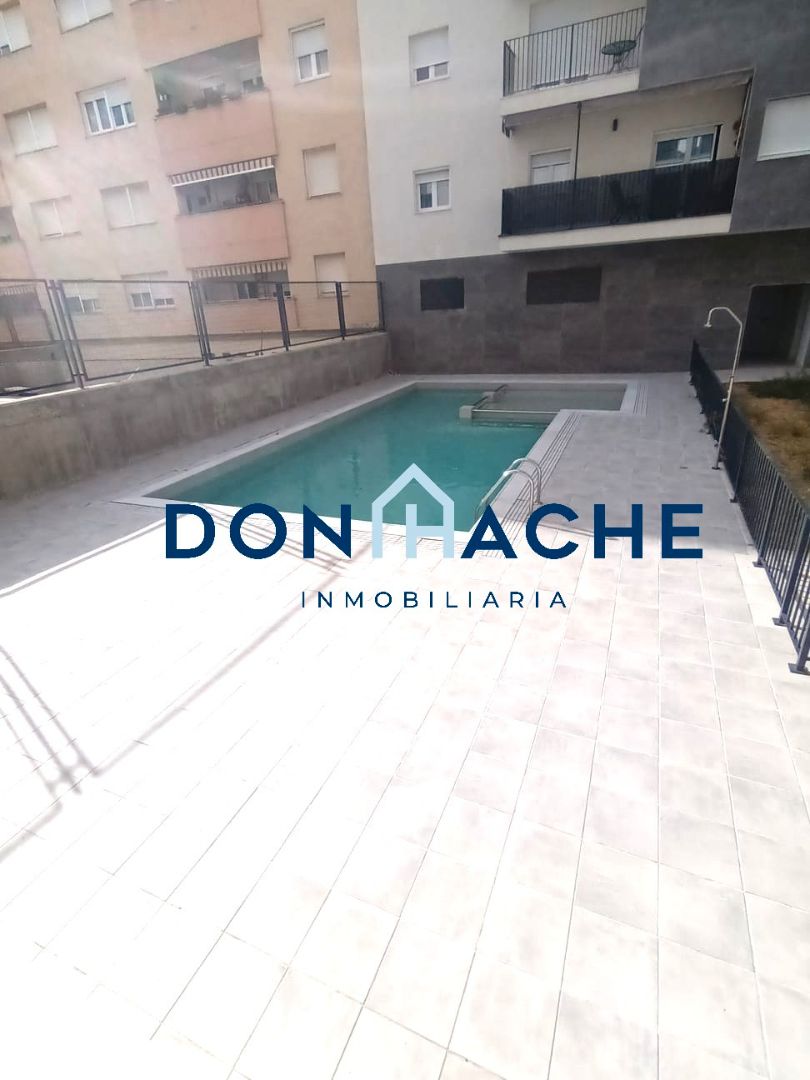 Swimming pool of Flat to rent in Mérida  with Air Conditioner, Heating and Furnished