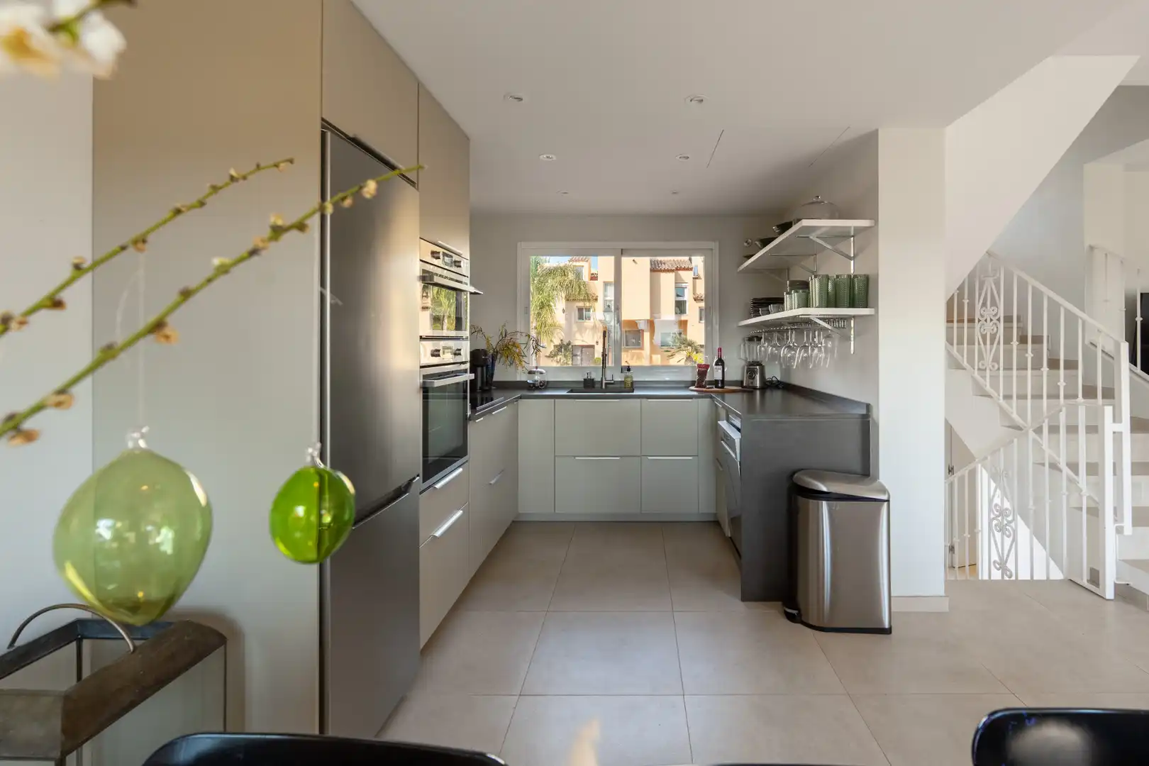 Cocina de Casa adosada en venta en Marbella con Aire acondicionado, Jardín privado y Terraza