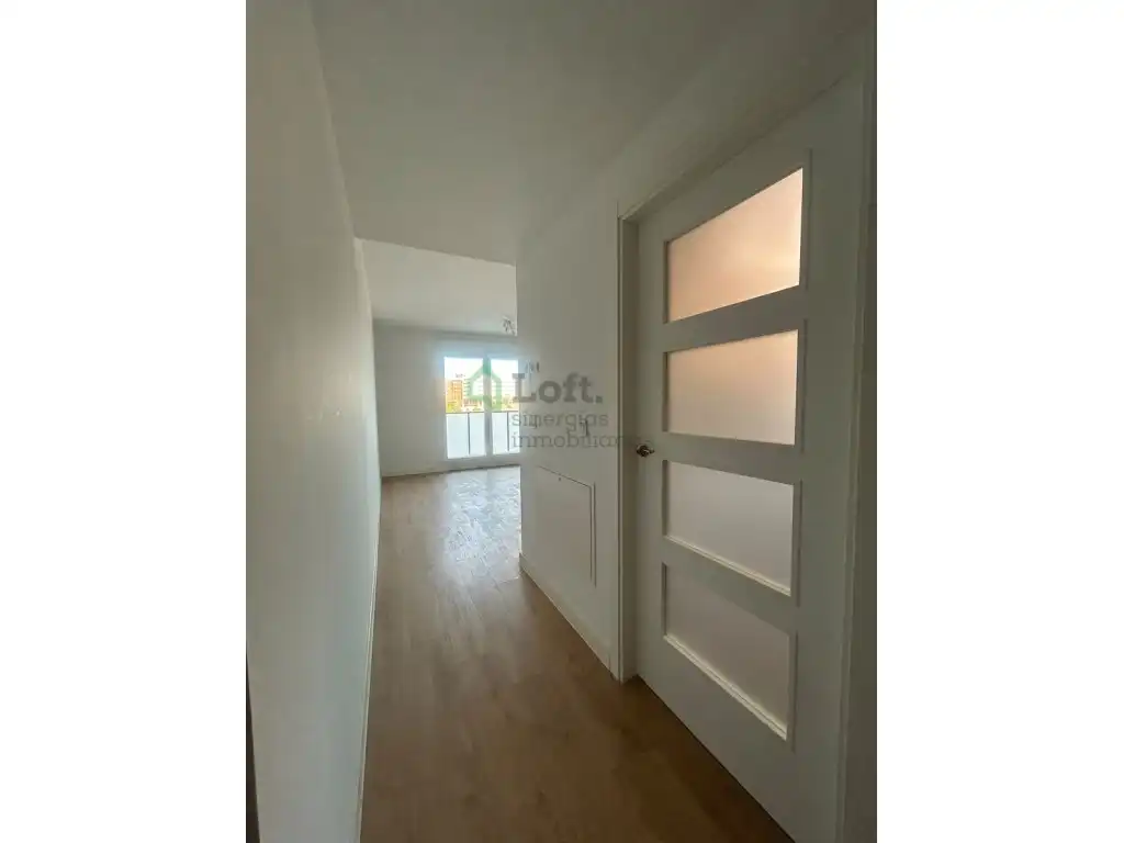 Dormitori de Apartament de lloguer en Badajoz amb Terrassa i Piscina comunitària