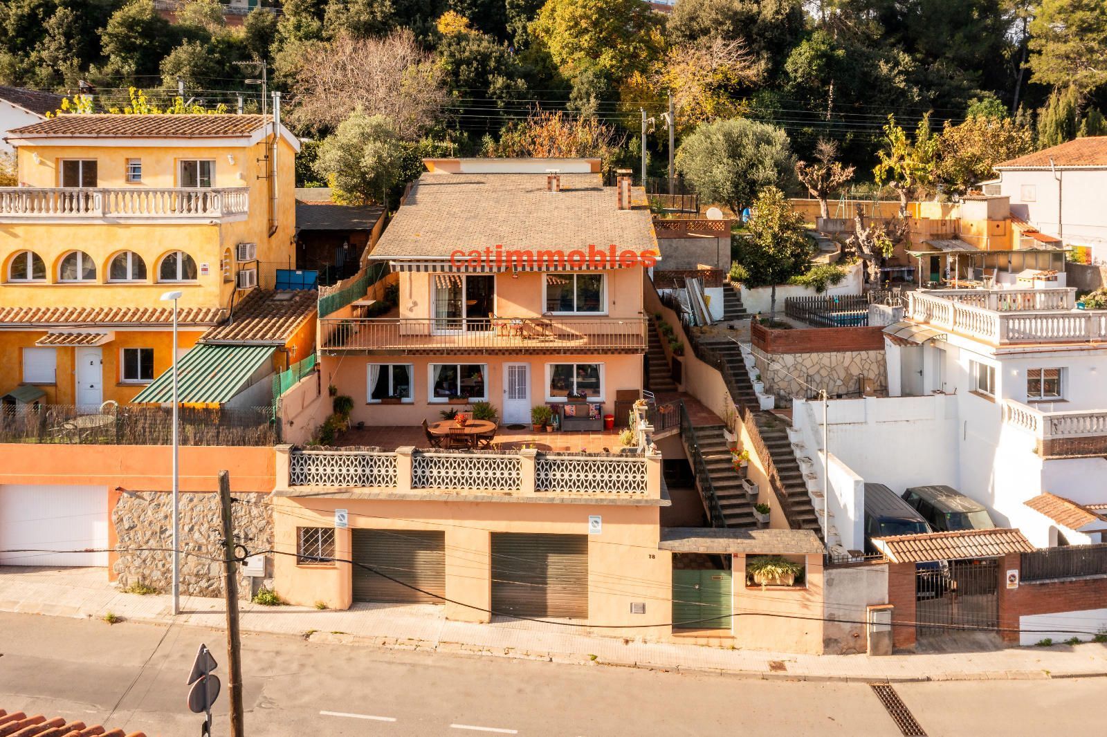 Exterior view of Single-family semi-detached for sale in Sant Cugat del Vallès  with Heating, Terrace and Storage room