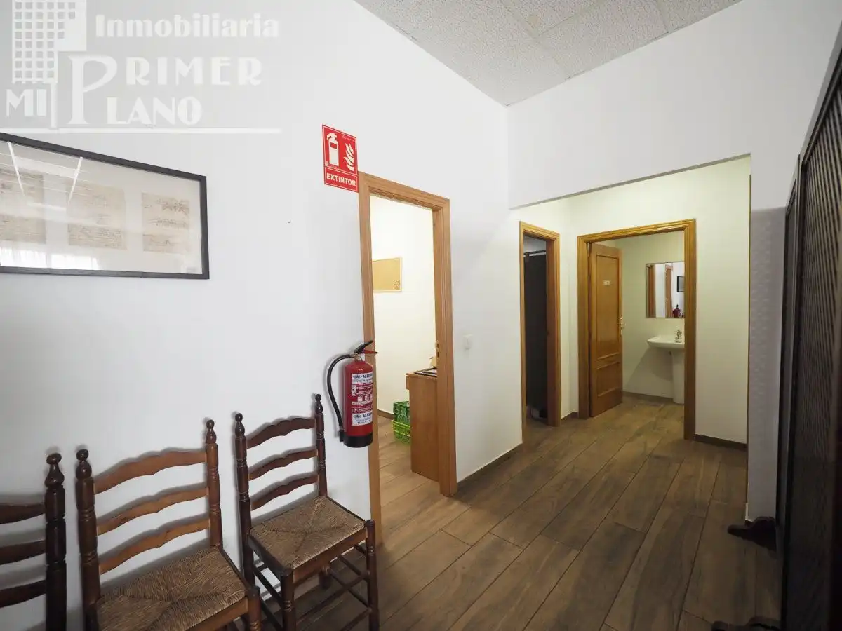 Edificio en venta en La Solana  