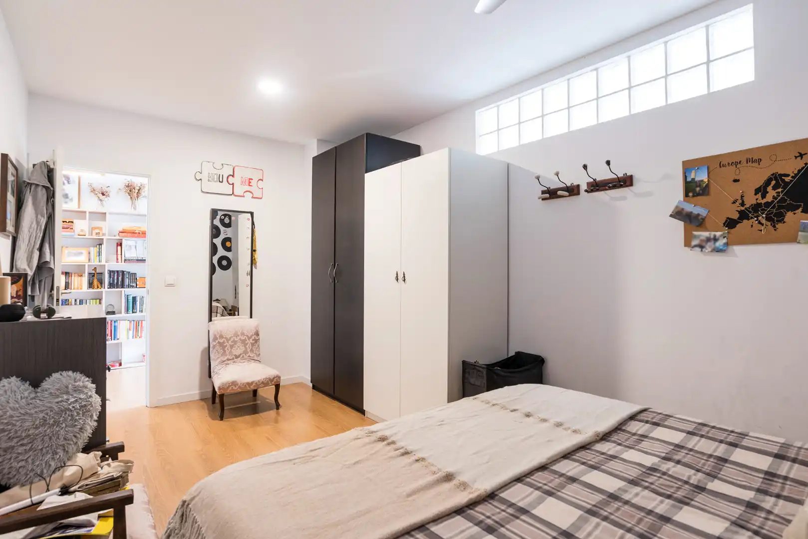 Habitación de Nave industrial en venta en Madrid