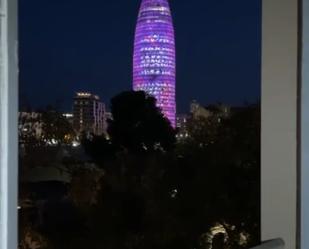 Exterior view of Flat for sale in  Barcelona Capital  with Heating
