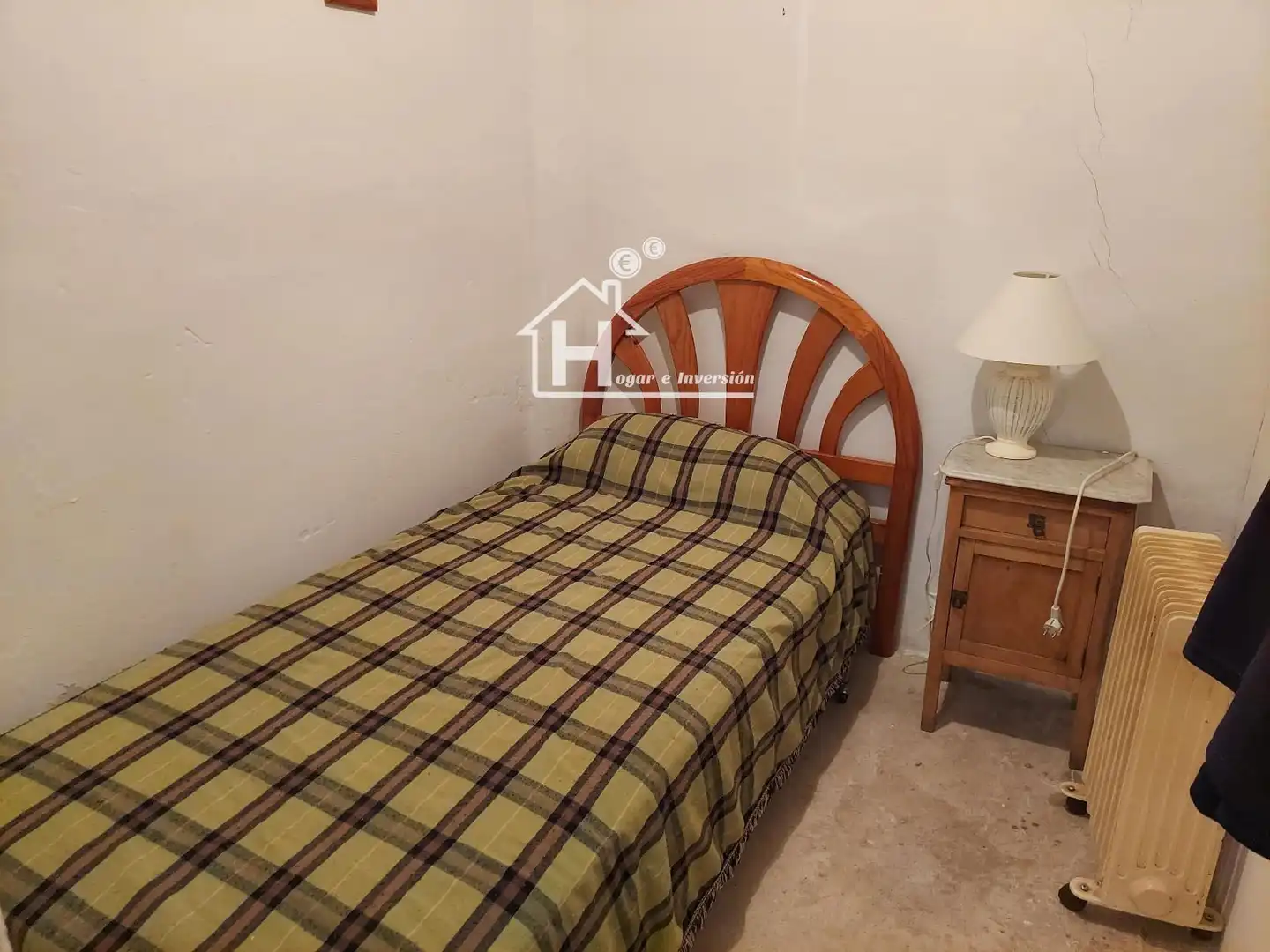 Habitación de Casa o chalet en venta en Millana con Jardín privado, Piscina y Balcón