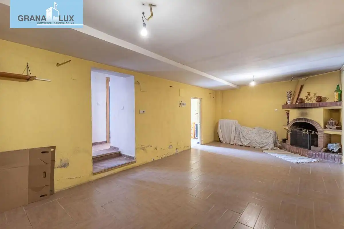 Chalet con terraza en venta en Calle de la Reina Mora, imagen 5