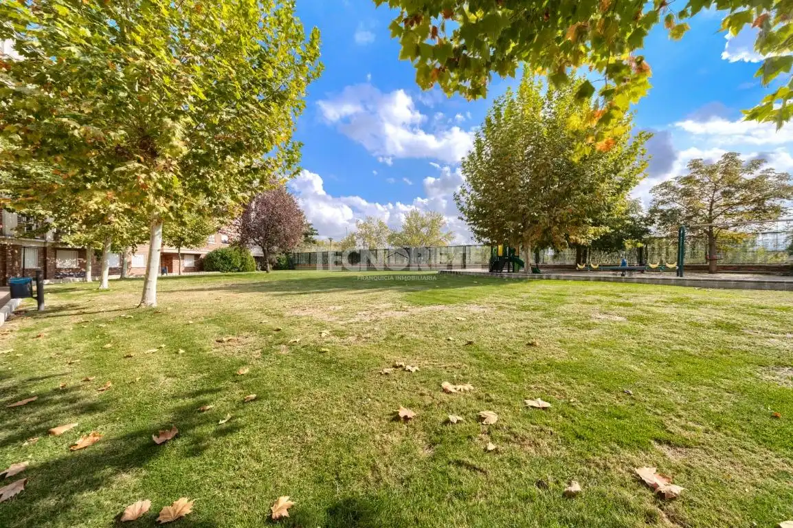 Flat with pool for sale in Golf - El Carralero, imagen 26